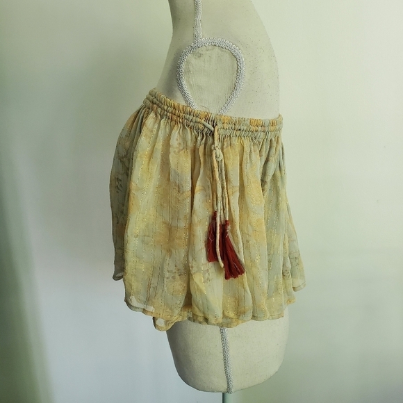 Raga "Norah" Off Shoulder Tie Tassel Top - Picture 5 of 10